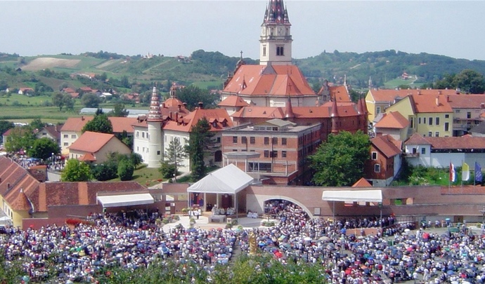 Svetišče v Mariji Bistrici 